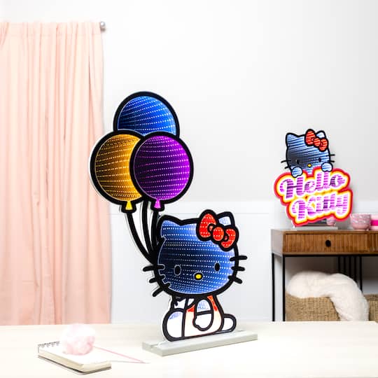 24" Hello Kitty® Balloons EkkoLight